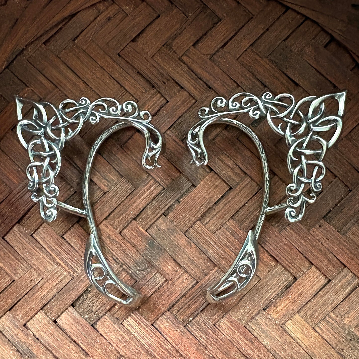 Intricate Design Ear Cuff