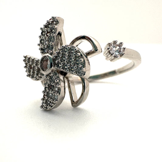 Pinwheel Fidget Ring